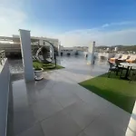 Luxury Rooftop Lejlighed *