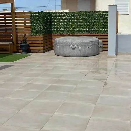 Luxury Rooftop *