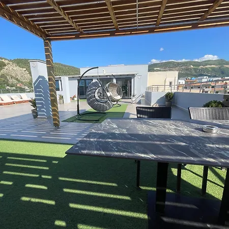 Luxury Rooftop *