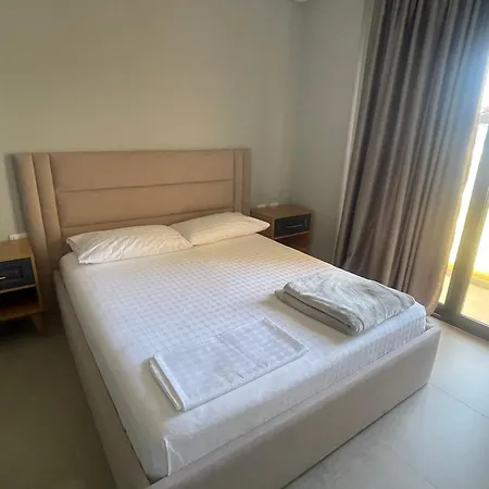 Luxury Rooftop Vlorë