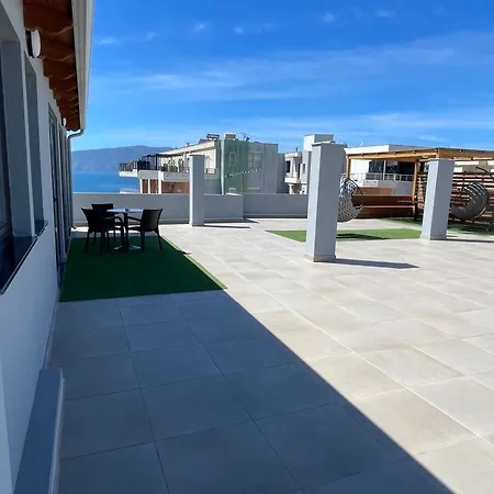 Luxury Rooftop Apartmán