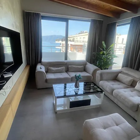 Lägenhet Luxury Rooftop Vlorë