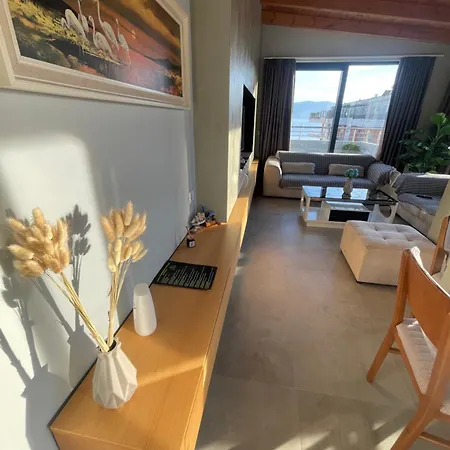 Luxury Rooftop Apartmán Vlorë