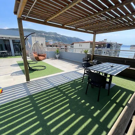 Luxury Rooftop * Vlorë
