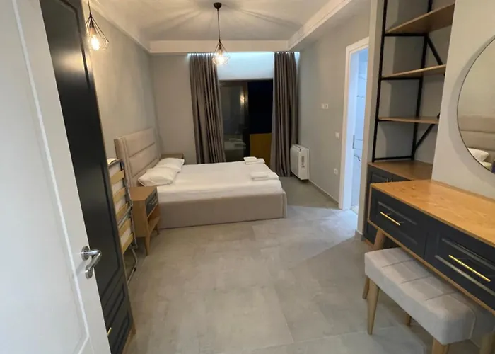 Luxury Rooftop 公寓