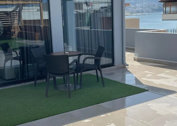 Luxury Rooftop *