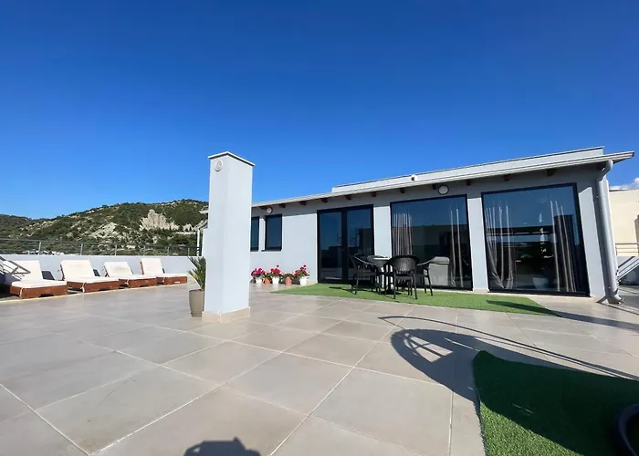 Luxury Rooftop * Vlorë